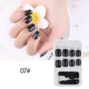 24 unidades de unhas postiças destacáveis , prensadas com gel.