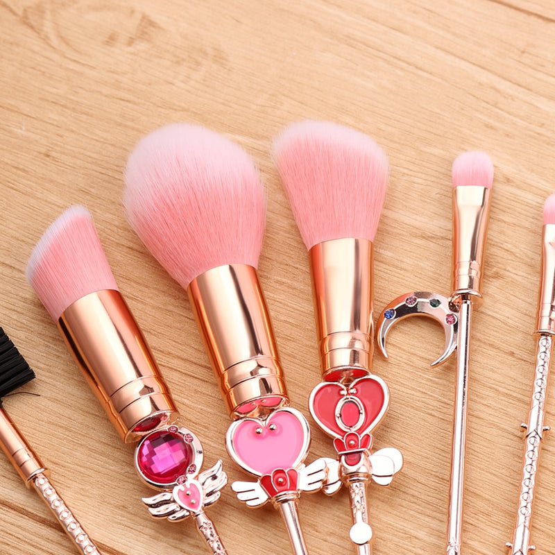 Pincéis de Maquiagem Temáticos -  8pcs Kit de Ferramentas - Delineador de Olhos, base e Pó Facial.